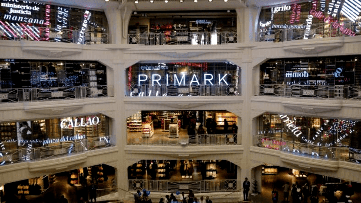 PRIMARK PARADA OBRIGATÓRIA EM MADRID - ESPANHA 