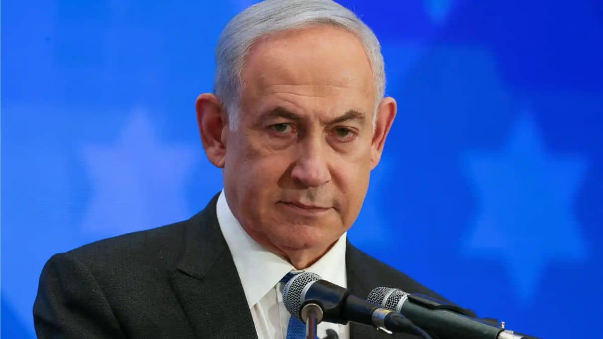 Netanyahu (PM of Israel) says his country will fight with its fingers if the United States curbs weapons. Reuters
