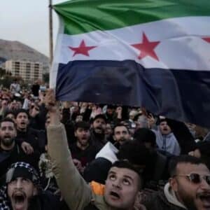 Syria: government paralyzed amidst public sector collapse