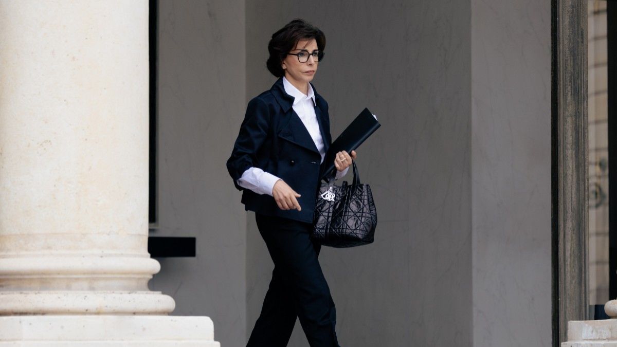 The Minister of Culture under Macron will go to trial for corruption and influence peddling