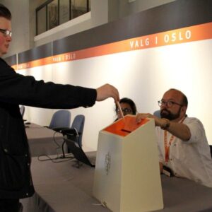 Norway goes to the polls for a closely contested election as the Progressive Party, which opposes uncontrolled illegal immigration, gains ground