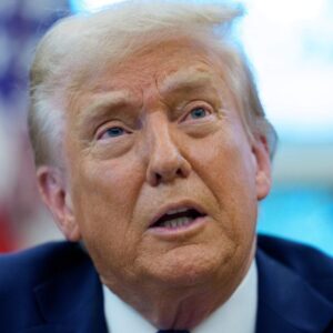 Trump asserts that Ukraine ‘is in a position’ to win the war against Russia and regain territory