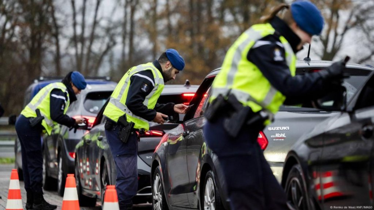 Dutch authorities investigate residency fraud linked to false paternity claims