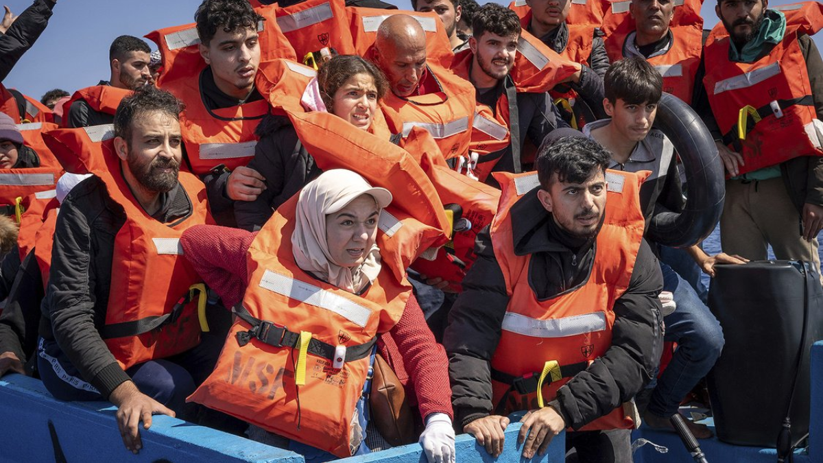 European Parliament backs tougher migration rules to increase returns
