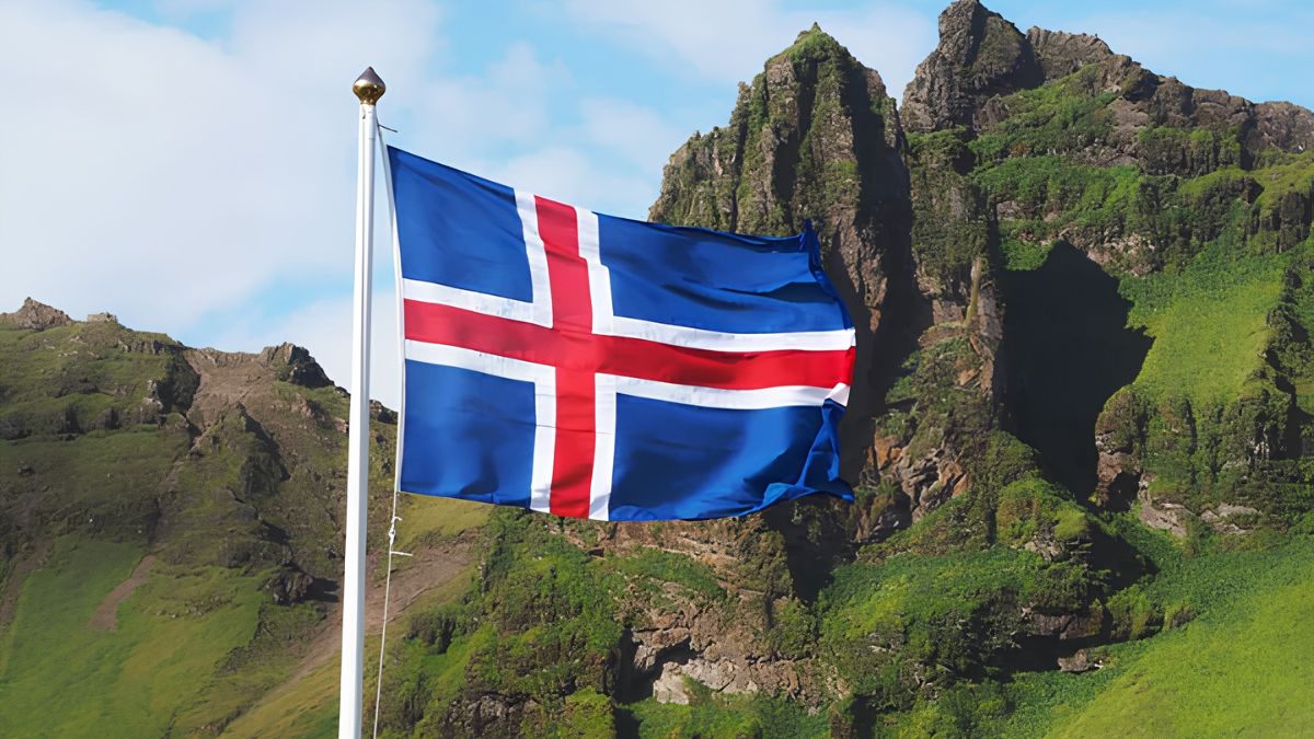 Patriots for Europe sees Iceland’s rejection of EU talks as a «verdict on Brussels»